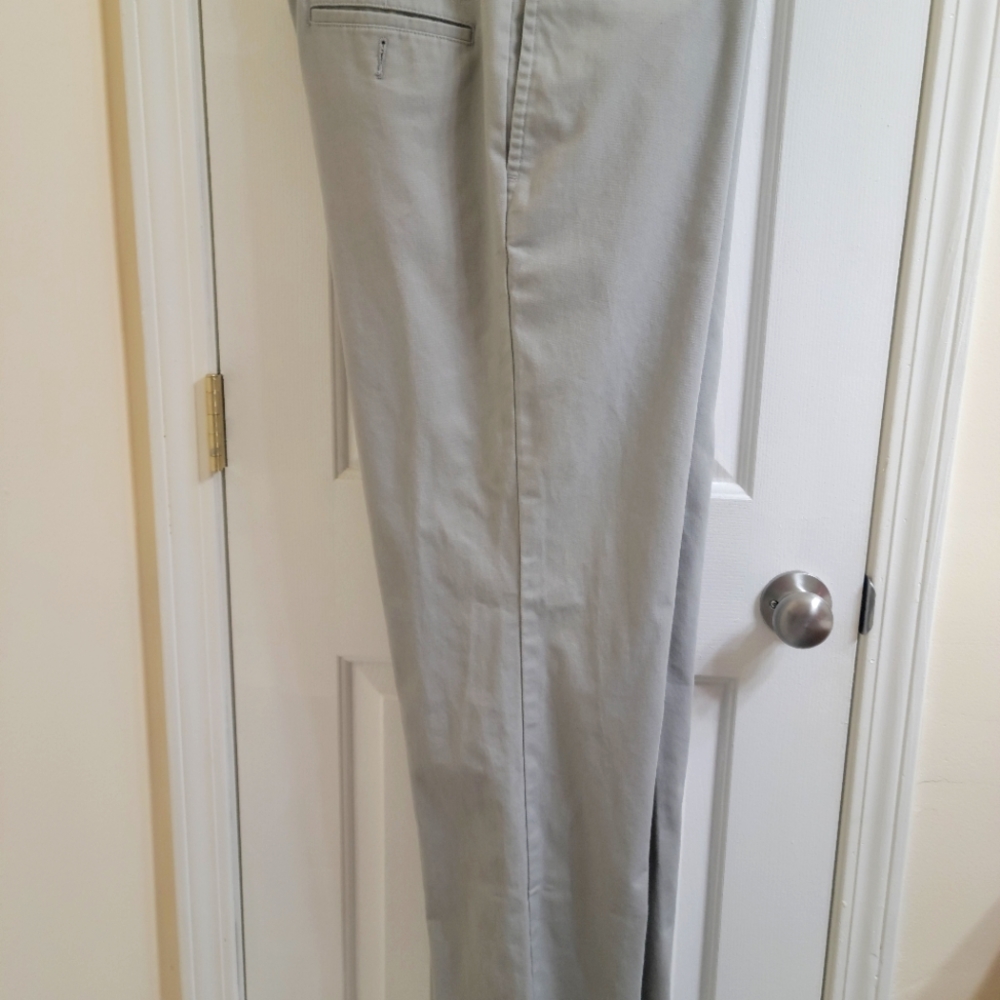 Dockers Easy Khaki - Gray